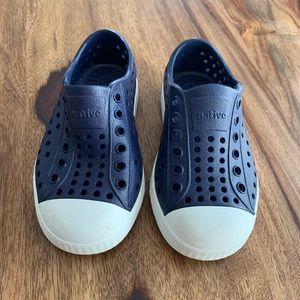 Native Jefferson Toddler Shoes - Size 7